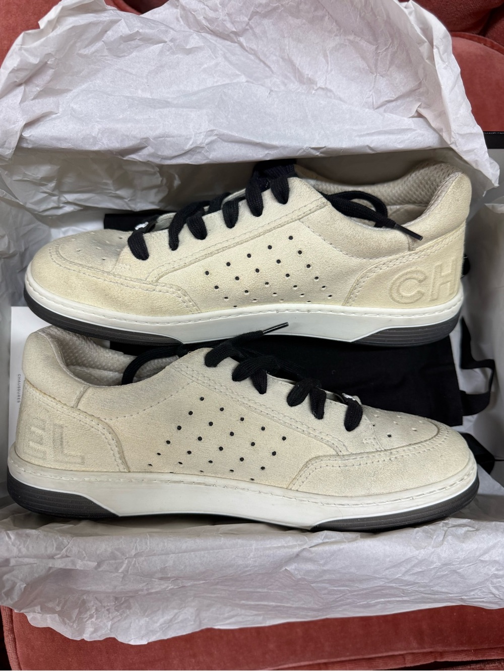 CHANEL Cream & Black Suede Low-Top Sneakers